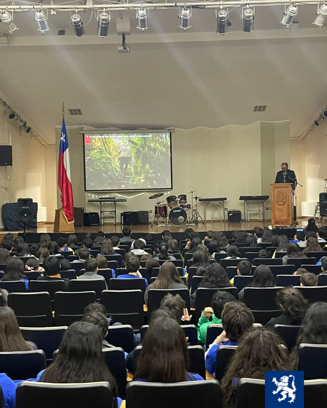 Windsor School reflexiona sobre el patrimonio natural de Valdivia en el acto oficial de agosto