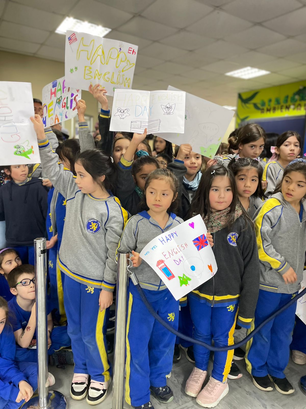 Windsor School celebró su English Day con música, cultura y competencias