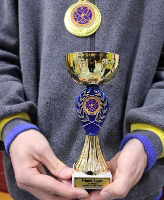 Windsor School celebra inicio de su mes de aniversario con acto cívico y premiaciones académicas