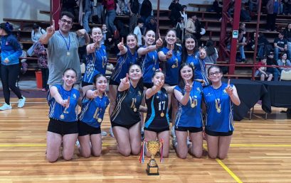 Equipo de Voleibol del Windsor School obtiene el Primer Lugar en la Copa “Osorno despide a sus cuartos medios”