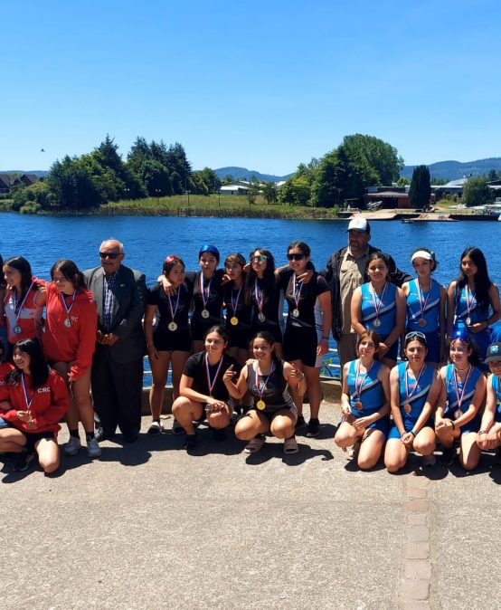 Windsor School felicita a sus estudiantes por su destacada participación en el Campeonato Regional de Remo – Series Menores