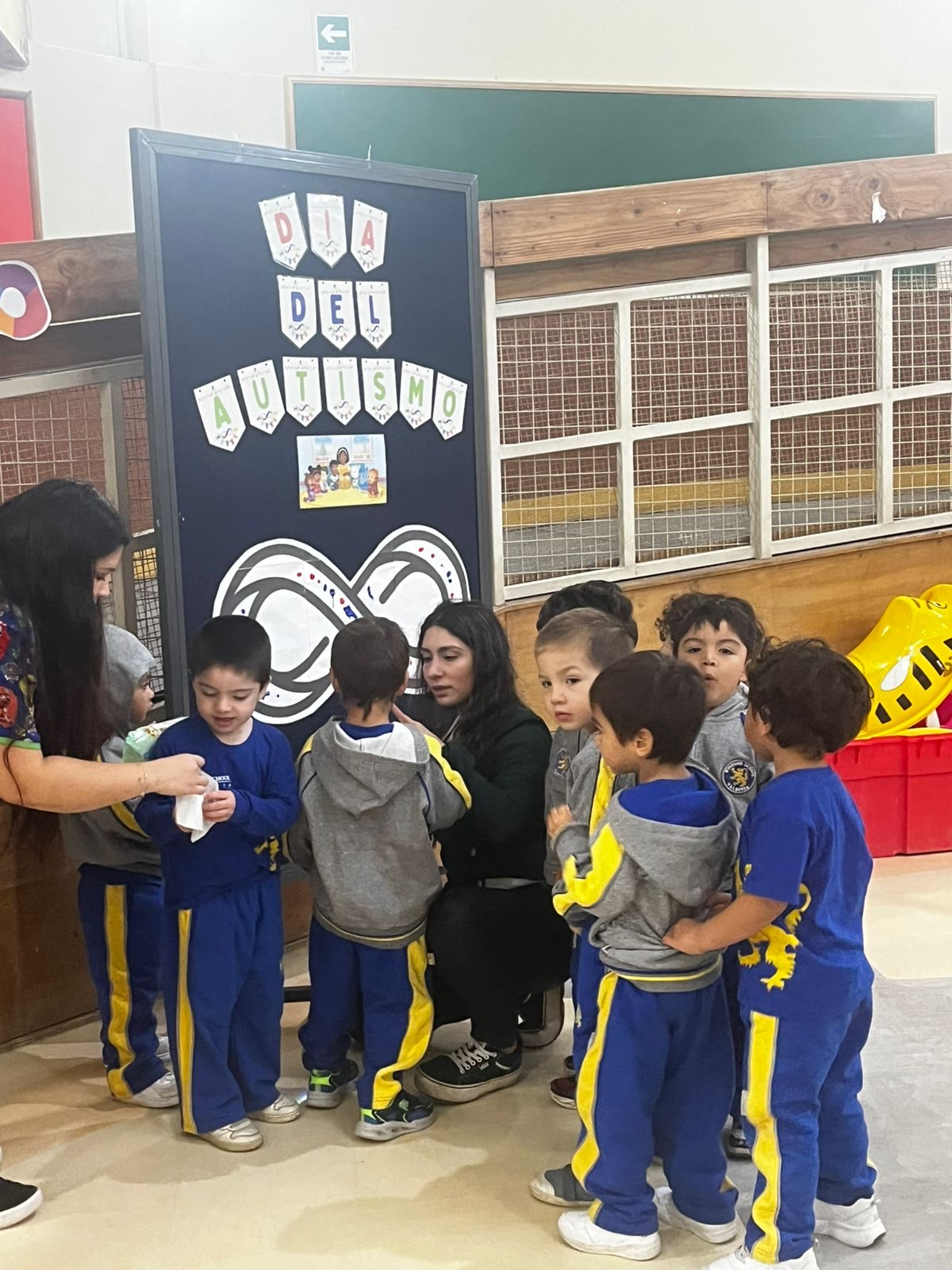 1ff27f5a-a772-4ec5-bf45-2cef2a88df82