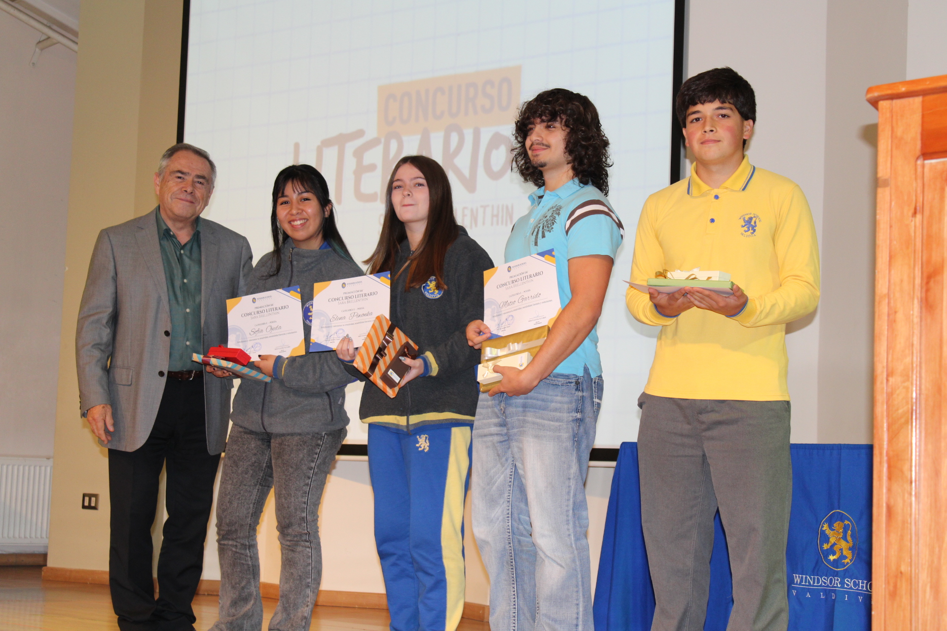 Categoría E, Poesía: III° y IV° medio