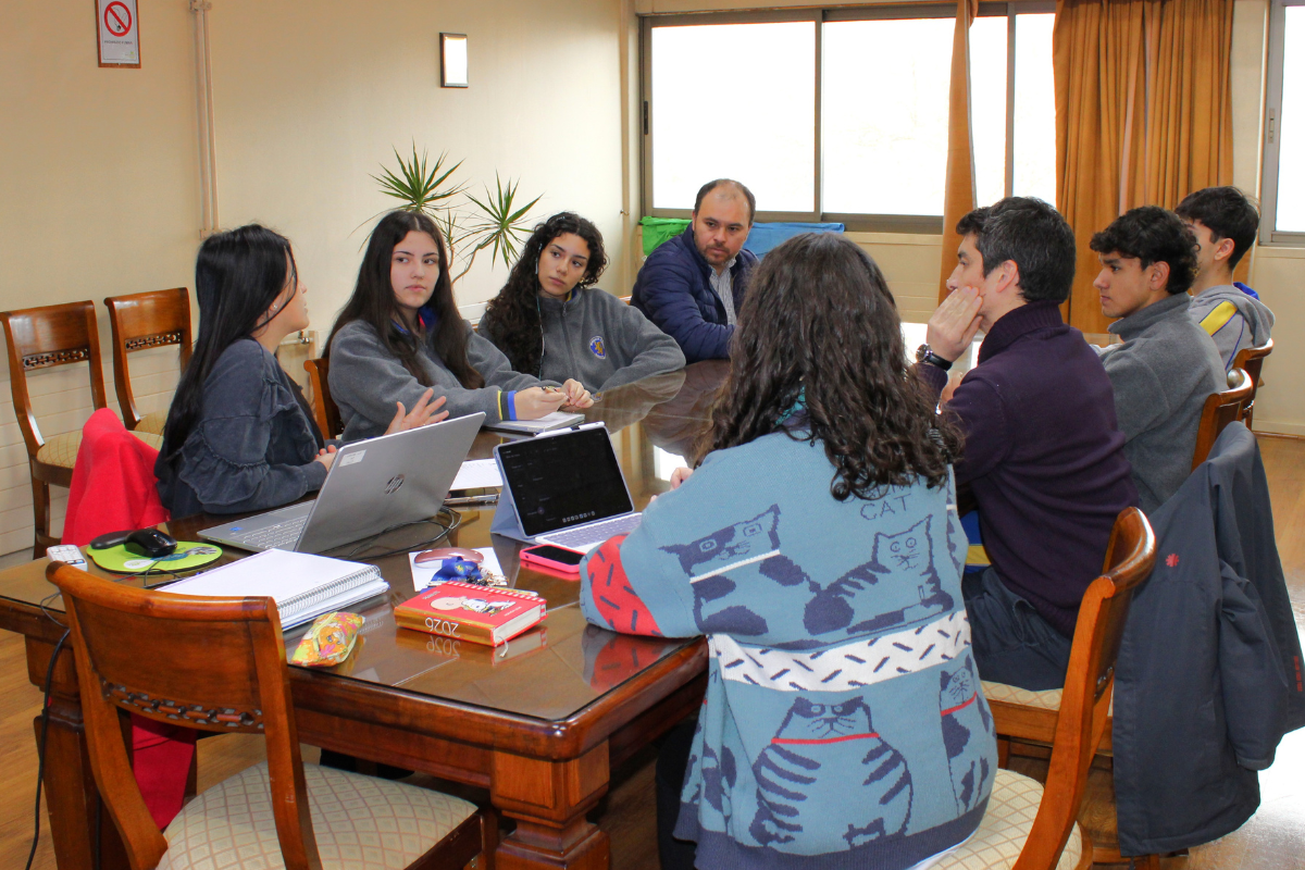 Convivencia Educativa y Centro de Alumnos coordinan acciones para promover el buen trato