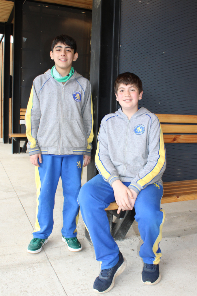 Arturo y agustin vert